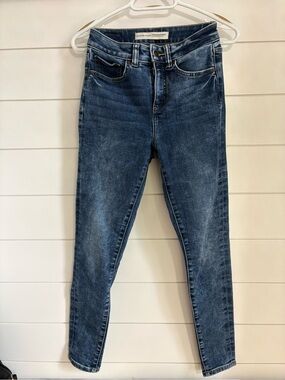 Classic High-Rise skinny Blue Women’s Jeans